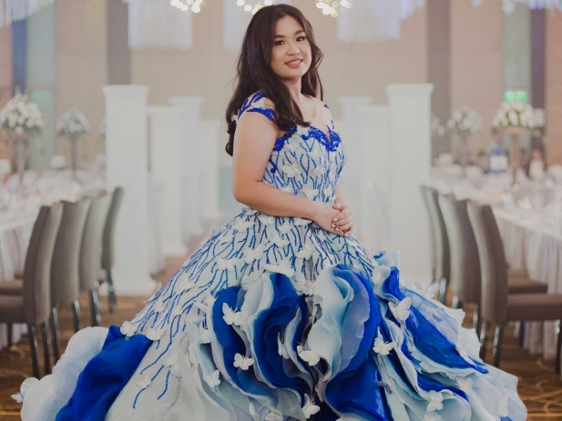Mikha_FB_0037